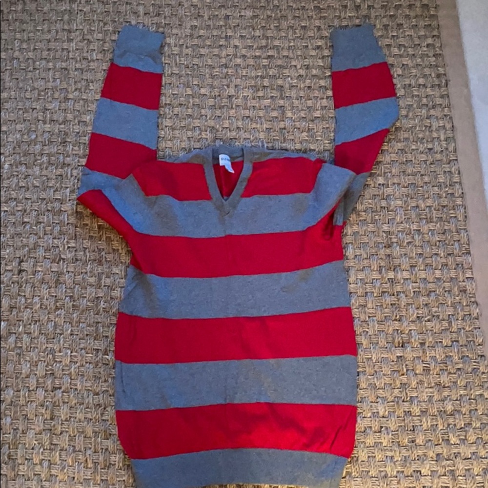 Old Navy Long Sleeve Sweater